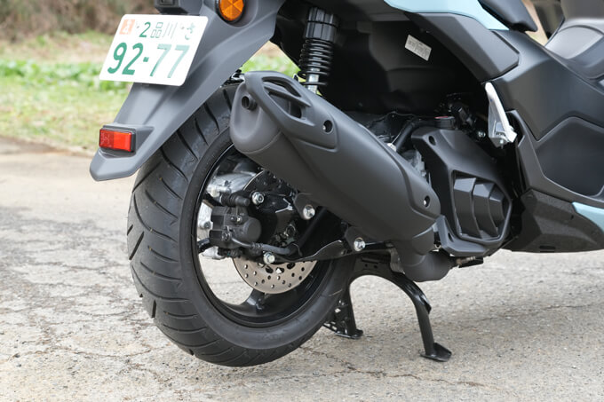 【ヤマハ NMAX155 試乗記】シフト操作で叶える超爽快感 13画像