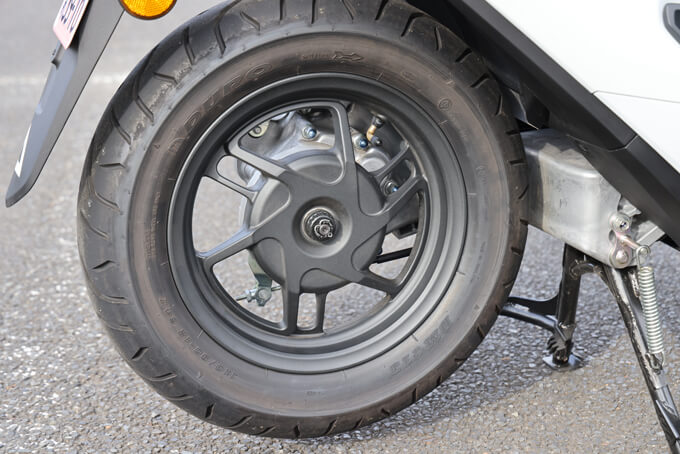 【ホンダ CUV e: 試乗記】2人乗りもOK！ 日常でしっかり使える実用的な原付2種EVスクーター　27画像