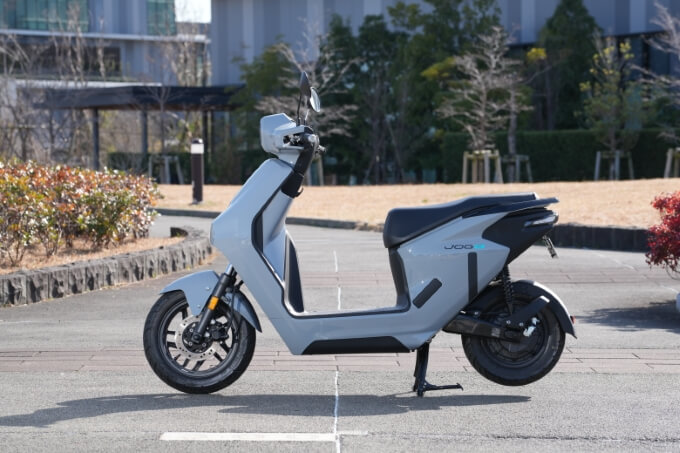 【ヤマハ JOG E 試乗記】新鮮さとおしゃれ感で心はビンビンに!! 02画像