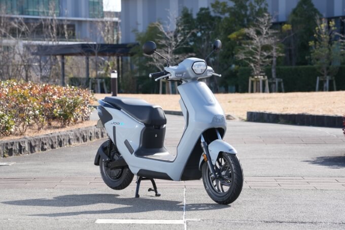 【ヤマハ JOG E 試乗記】新鮮さとおしゃれ感で心はビンビンに!! 06画像