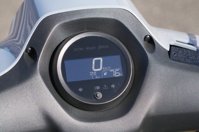 【ヤマハ JOG E 試乗記】新鮮さとおしゃれ感で心はビンビンに!! 13画像