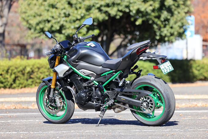 【カワサキ Z900SE 試乗記】電子制御のサポートが手厚く進化、豪華な足回りを持つ扱いやすいネイキッド　04画像