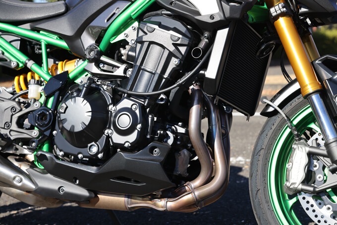 【カワサキ Z900SE 試乗記】電子制御のサポートが手厚く進化、豪華な足回りを持つ扱いやすいネイキッド　16画像
