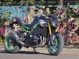 【カワサキ Z900SE 試乗記】電子制御のサポートが手厚く進化、豪華な足回りを持つ扱いやすいネイキッド