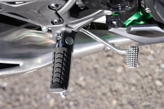 【カワサキ Z900SE 試乗記】電子制御のサポートが手厚く進化、豪華な足回りを持つ扱いやすいネイキッド　23画像