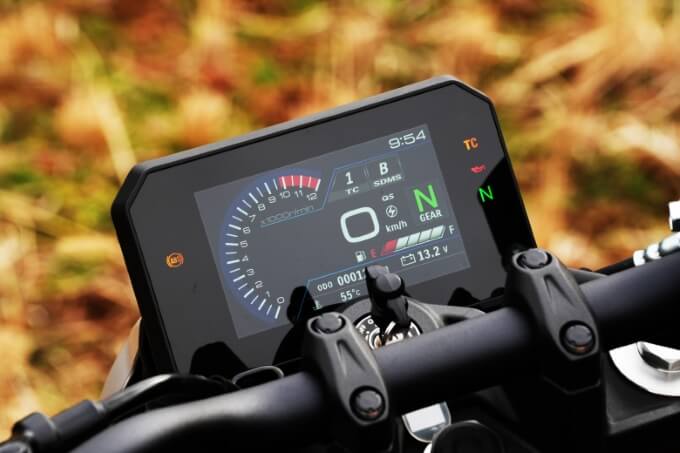 【スズキ GSX-8T 試乗記】温故知新、その先へ。美しさと走りを極めた一台 21画像