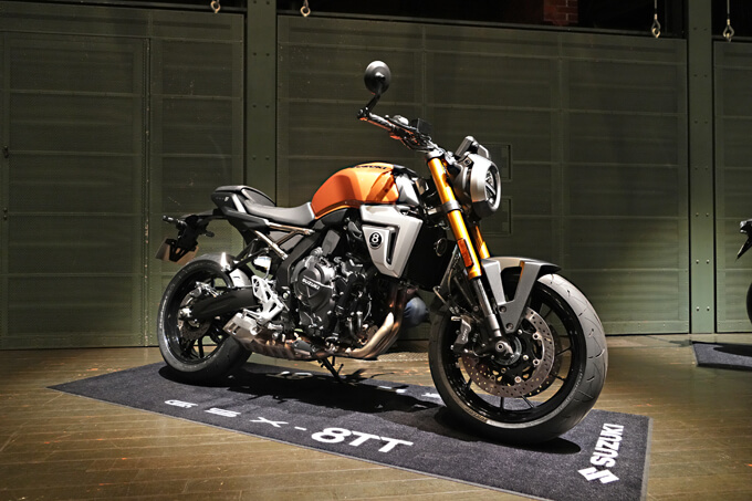 スズキ新型GSX-8T/8TT新商品説明会レポート