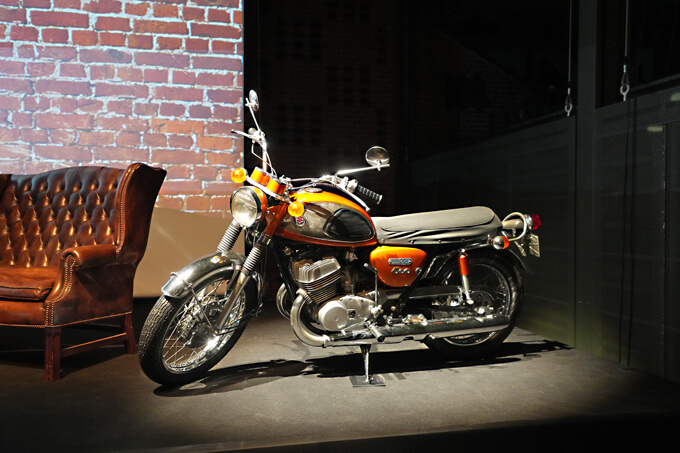 スズキ新型GSX-8T/8TT新商品説明会レポート