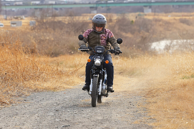 【ホンダ クロスカブ110 Lite 試乗記】50cc時代よりもパワーアップし、路上での安全性も向上。 ダート走行もより楽しめる!!06画像