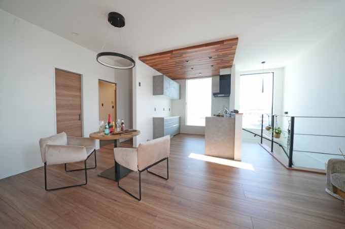 “夢のガレージライフ”を賃貸で実現！しかも快適重視のプレミアムスタイルだ！！ 10画像