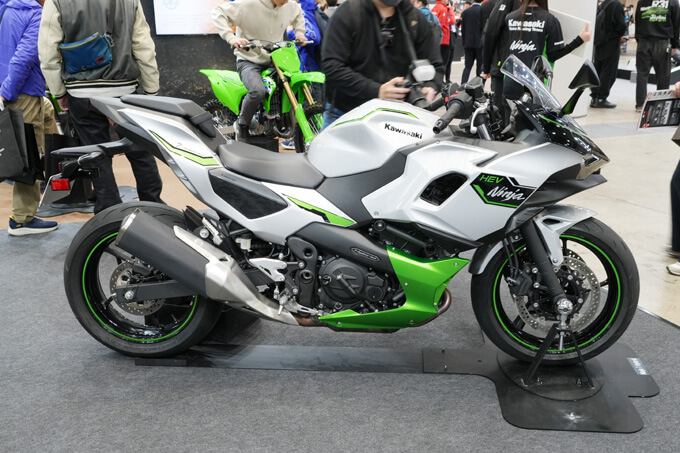 【第53回 東京モーターサイクルショー2026出展詳報!!】カワサキ ブース 画像11