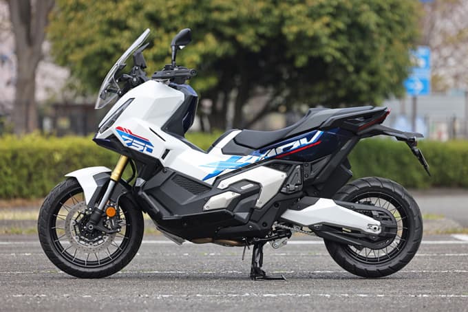 【ホンダ X-ADV 試乗記】パッと見はスクーターだがフラットダートも楽々こなす実力派!! 03画像