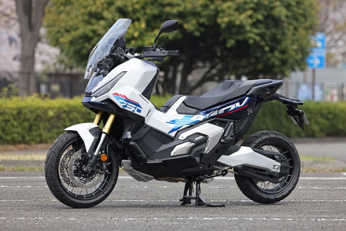 【ホンダ X-ADV 試乗記】パッと見はスクーターだがフラットダートも楽々こなす実力派!! 05画像