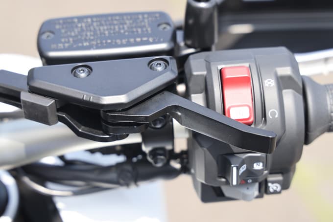 【ホンダ X-ADV 試乗記】パッと見はスクーターだがフラットダートも楽々こなす実力派!! 18画像