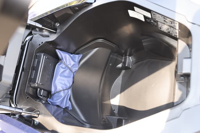 【ホンダ X-ADV 試乗記】パッと見はスクーターだがフラットダートも楽々こなす実力派!! 20画像