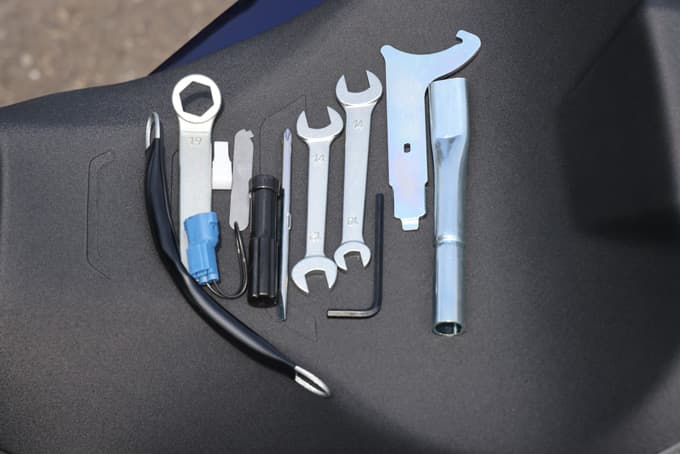 【ホンダ X-ADV 試乗記】パッと見はスクーターだがフラットダートも楽々こなす実力派!! 21画像