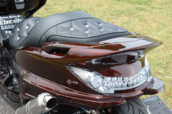 【カスタムアーカイブ】ワンオフメイクに注目したい地味派手Gマジェ 06画像