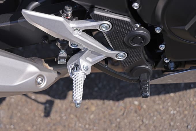 【ホンダ CB750ホーネット E-Clutch 試乗記】左手操作から解放されたミドルスポーツは さらなる万能マシンへと進化　22画像