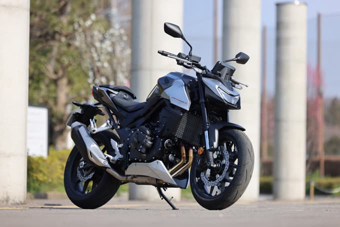 【ホンダ CB750ホーネット E-Clutch 試乗記】左手操作から解放されたミドルスポーツは さらなる万能マシンへと進化　main画像