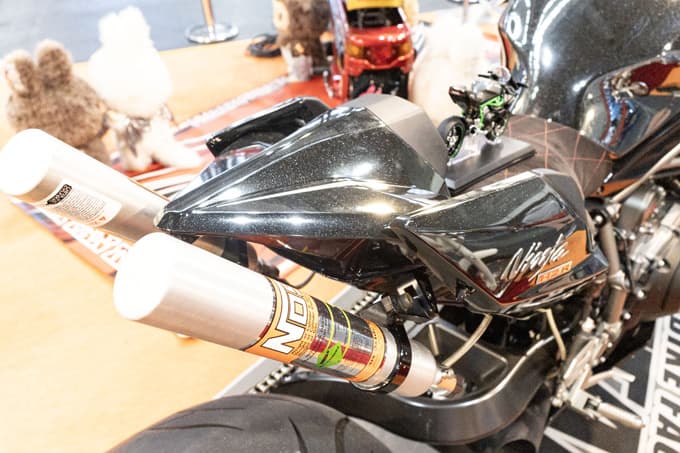 No.1に輝くマシンは!? 大阪モーターサイクルショー恒例の「カスタムワールド」が今年も熱い! 画像03