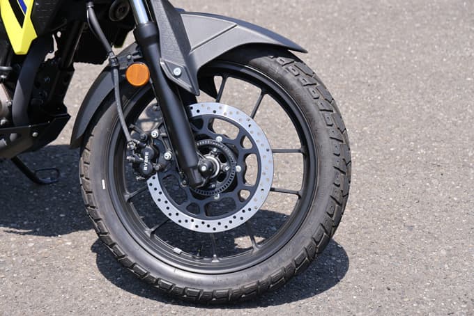 【スズキ Vストローム250SX 試乗記】オンオフ両方楽しめる二刀流!? 軽くて扱いやすいライトアドベンチャー25画像