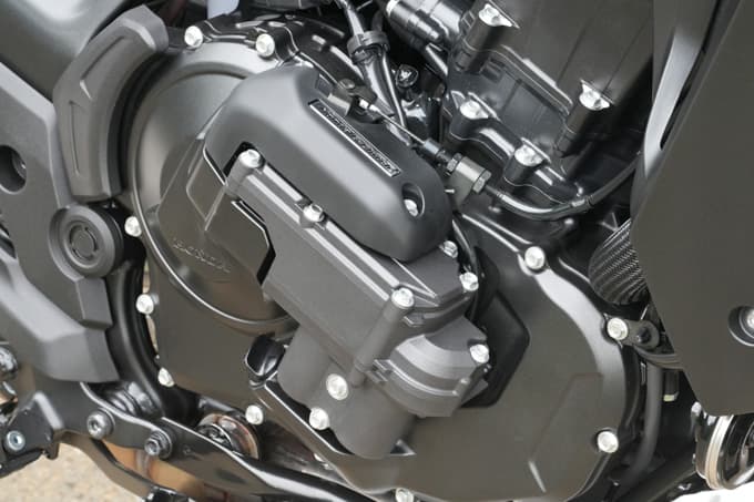 【ホンダ XL750トランザルプ E-Clutch 試乗記】左手を休ませても冒険心は失わない  万能アドベンチャーにEクラッチという最適解！！17画像