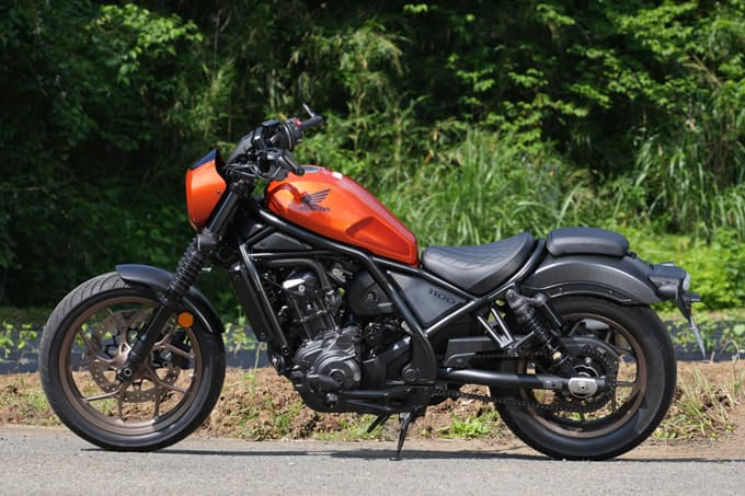 【ホンダ レブル1100Sエディション DCT 試乗記】 十徳ナイフのごとき万能性が魅力! 安心・快適・超楽しい満足クルーザー!! 07画像