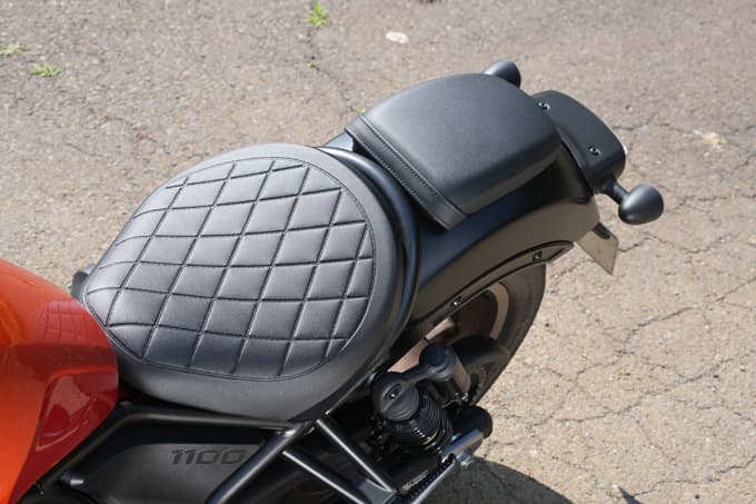 【ホンダ レブル1100Sエディション DCT 試乗記】 十徳ナイフのごとき万能性が魅力! 安心・快適・超楽しい満足クルーザー!! 16 画像