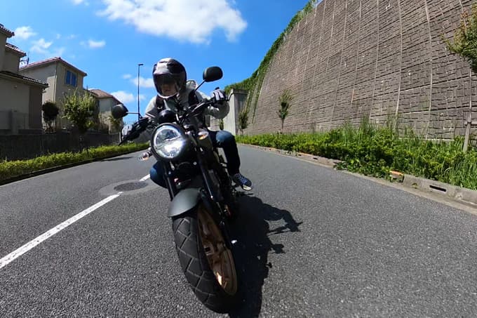 【ヤマハ XSR155 試乗記】軽量コンパクトスポーツ×大人仕立て=毎日乗りたい相棒 05画像