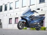 【ホンダ PCX試乗記】もはや"街の顔"。長き時を積み重ねることで進化を続けるアイコンとなった