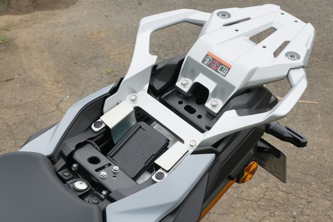 【スズキ GSX-S1000GX試乗記】“餃子”じゃないんだから、“ハネ”をつけただけで売れるなんてことは……。いや、そうではないのです！ 26画像