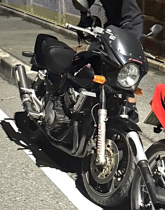 ライダーインタビュー【モーターサイクル・ザン・パラダイス Vol.42】鈴木　祐成さん画像02
