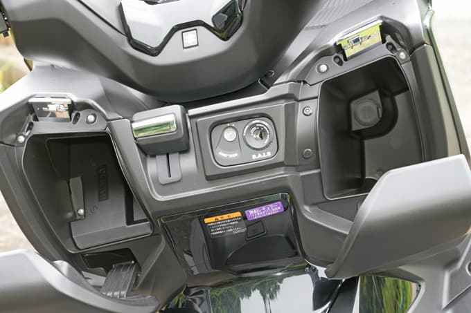 【スズキ バーグマン400 試乗記】大胆にしてジェントルなパフォーマンス! 一台でなんでもこなせる欲張り仕様!! 20画像