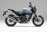 ホンダ CB400スーパーフォア E-Clutch(2026)