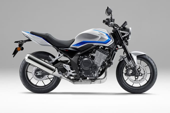ホンダ CB400スーパーフォア E-Clutch(2026)