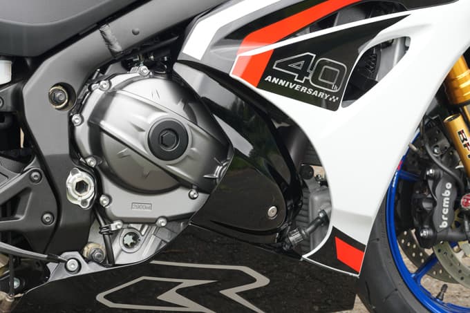 【スズキ GSX-R1000R 試乗記】これぞ究極！　日常に“興奮”を注ぐスズキ最高峰スーパーバイク！！ 12画像