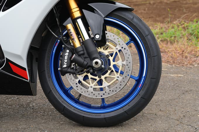 【スズキ GSX-R1000R 試乗記】これぞ究極！　日常に“興奮”を注ぐスズキ最高峰スーパーバイク！！ 13画像