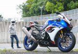 【スズキ GSX-R1000R 試乗記】これぞ究極！　日常に“興奮”を注ぐスズキ最高峰スーパーバイク！！