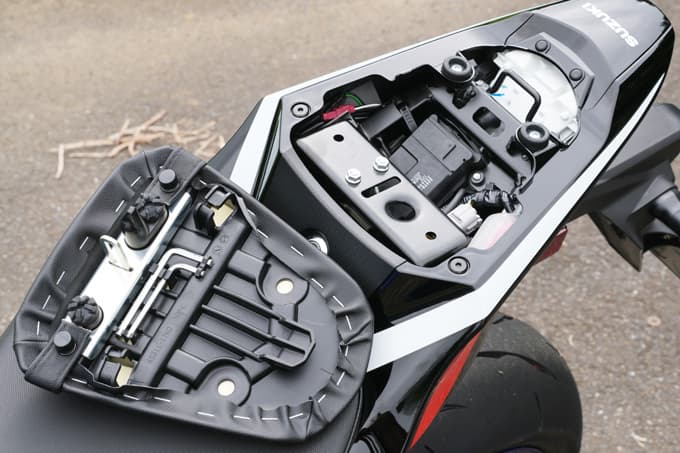 【スズキ GSX-R1000R 試乗記】これぞ究極！　日常に“興奮”を注ぐスズキ最高峰スーパーバイク！！ 24画像