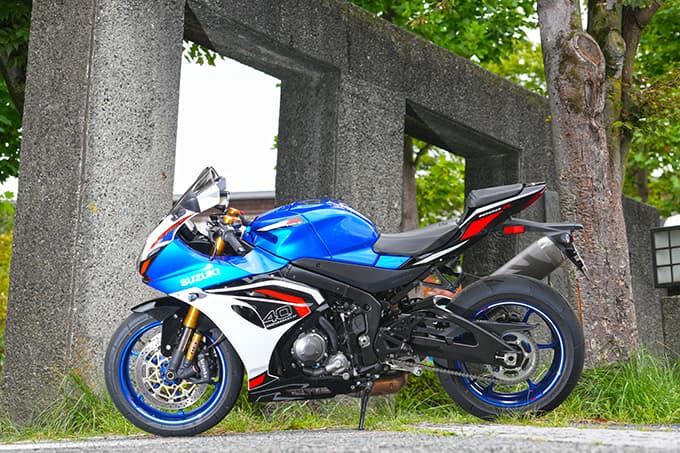 【スズキ GSX-R1000R 試乗記】これぞ究極！　日常に“興奮”を注ぐスズキ最高峰スーパーバイク！！ メイン画像