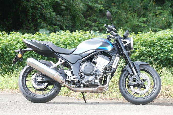 【ホンダ CB400 SUPER FOUR E-Clutch 試乗記】併せ持つ伝統と革新。これは新時代のスタンダードになるべく誕生した!! 05画像