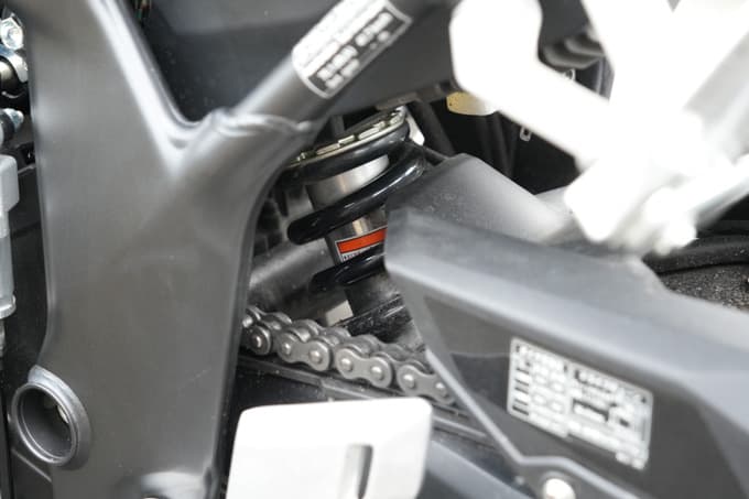 【ホンダ CBR400R FOUR E-Clutch 試乗記】ホンダが世に送るスポーツモデル『CBR』。それは“枠にはまらない”存在なのだ。 24画像