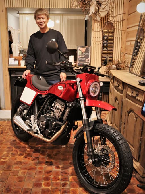 サンダーモーターサイクルがトラッカーシーンに一石を投じる! ニューモデル【FTS250】稲荷町に降臨!!画像02