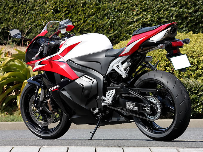 ホンダ CBR600RR ABSの画像