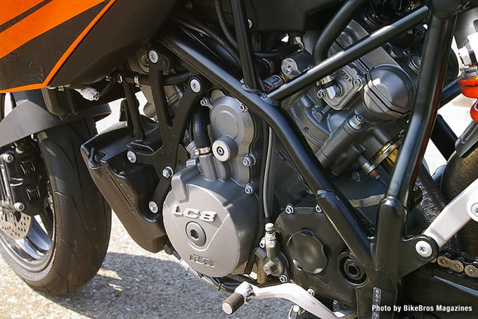 KTM 990 スーパーモト Tの画像