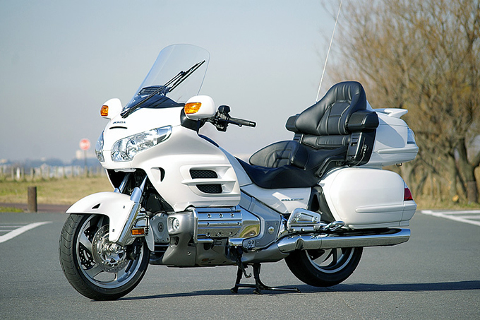 ホンダ GOLDWING GL1800の画像