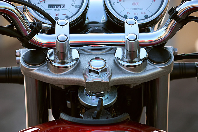 ヤマハ SR400（F.I. model）の画像