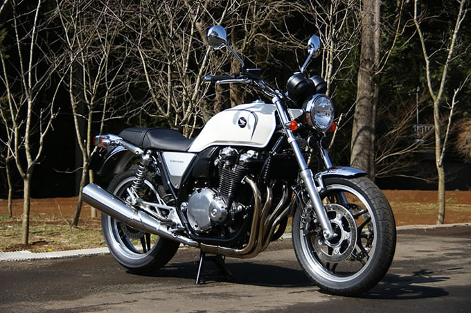 ホンダ CB1100の画像