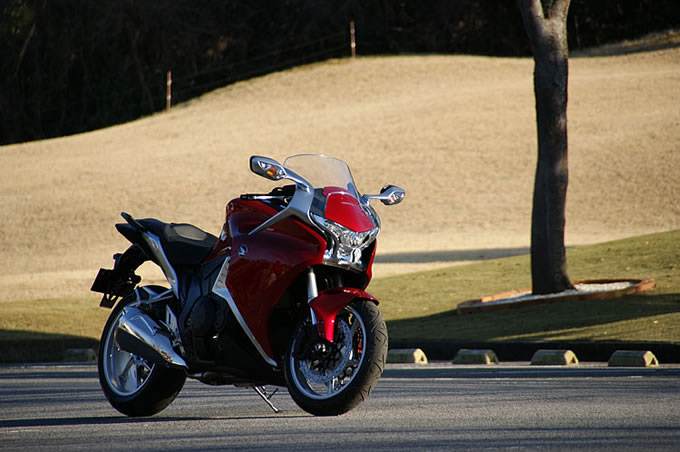 ホンダ VFR1200Fの画像