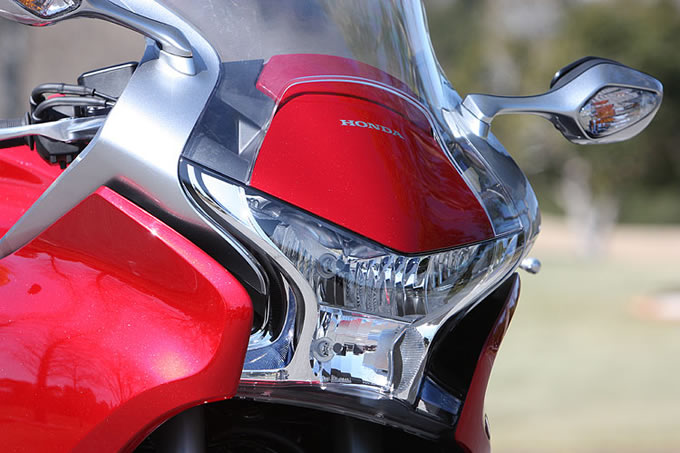 ホンダ VFR1200Fの画像